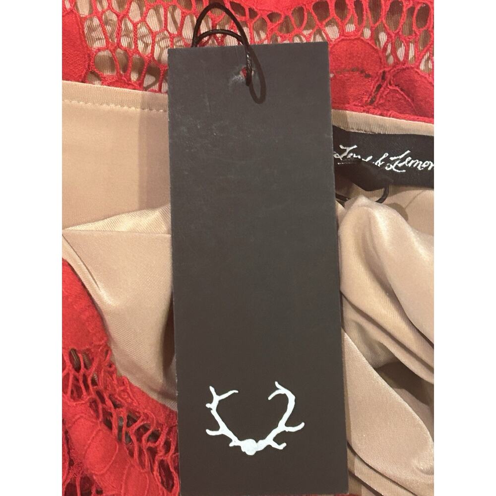 NWT For Love & Lemons Red Lace Skirt Women's size L - Picture 5 of 6